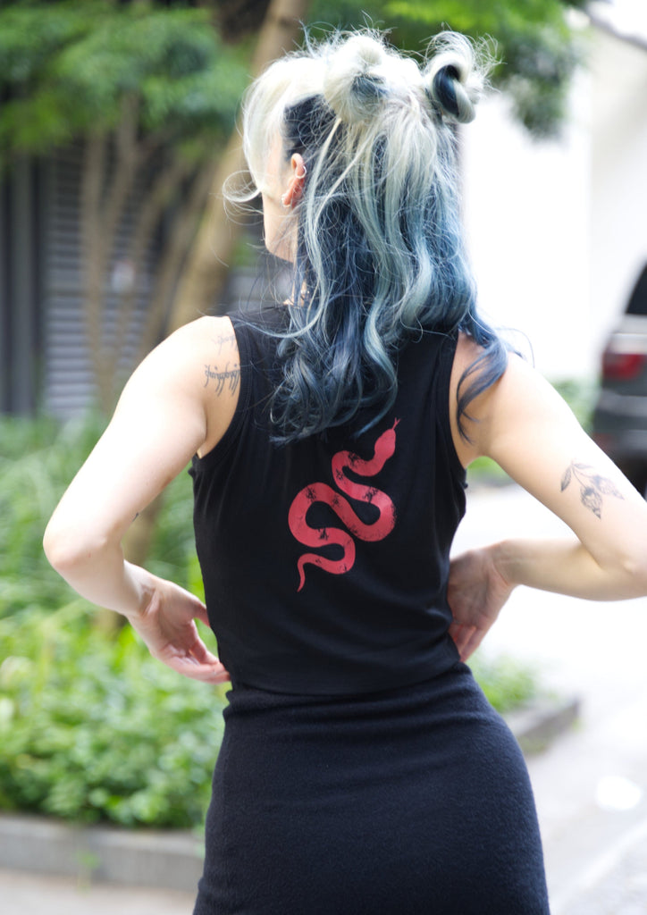We are True North. A street and lifestyle wear label for the alternative tattooed babes. From crop tops and joggers to some of the comfiest g-strings and loungewear out. From Sydney Australia . For those that want to stand out from the crowd in  the cutest tattoo apparel out. Influenced by the emo grunge music scene.  For all your alternative emo streetwear clothing needs!
